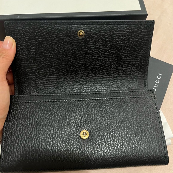 Authentic Gucci wallet - Picture 4 of 6